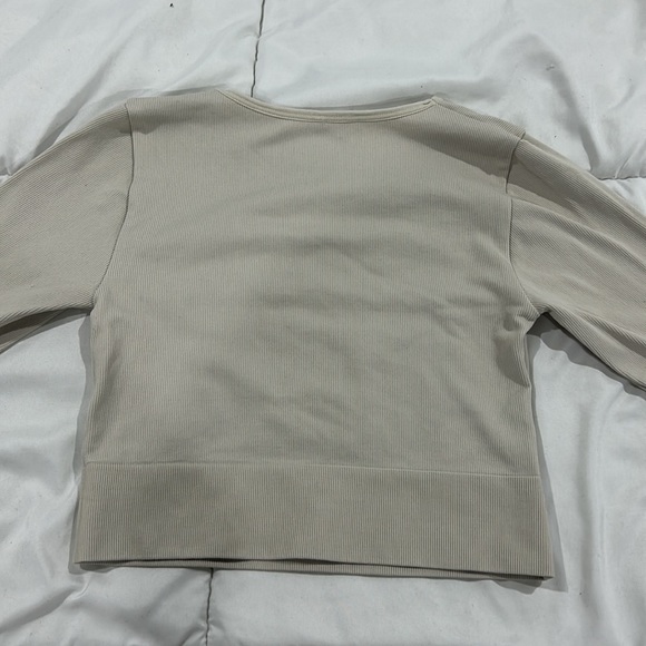 Tan, cream top/ long sleeves / holes in the front - Picture 4 of 4